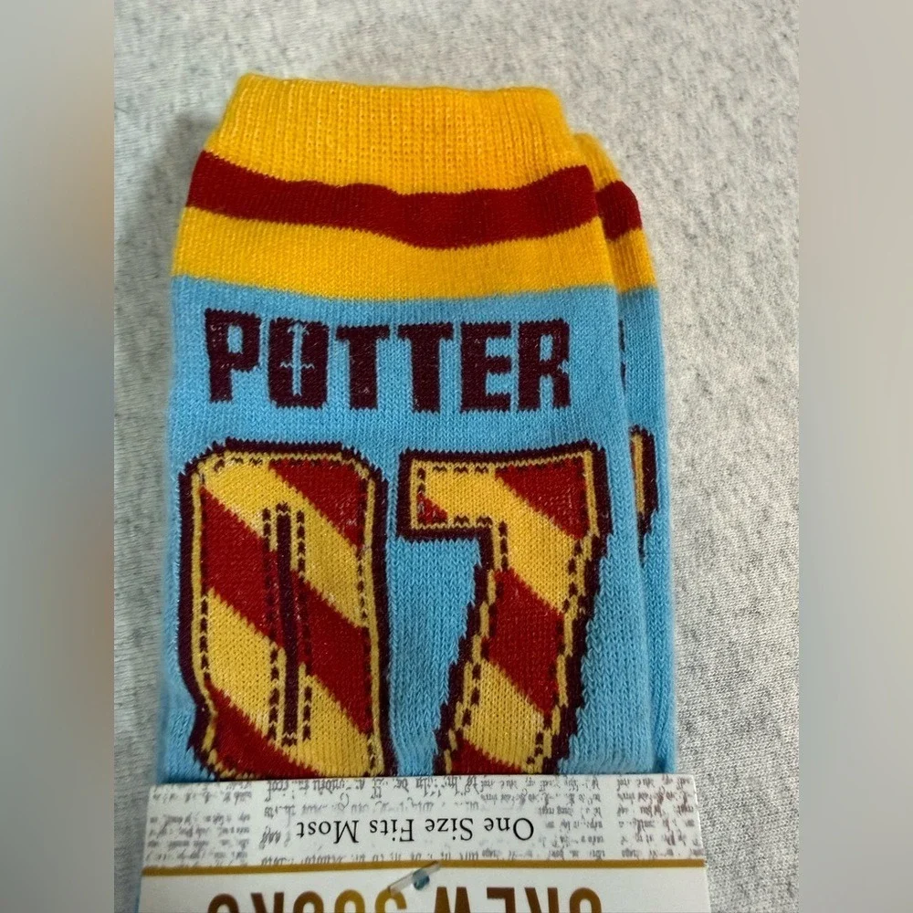 Harry Potter Quidditch Athletic Crew Socks ⚡🧦‎